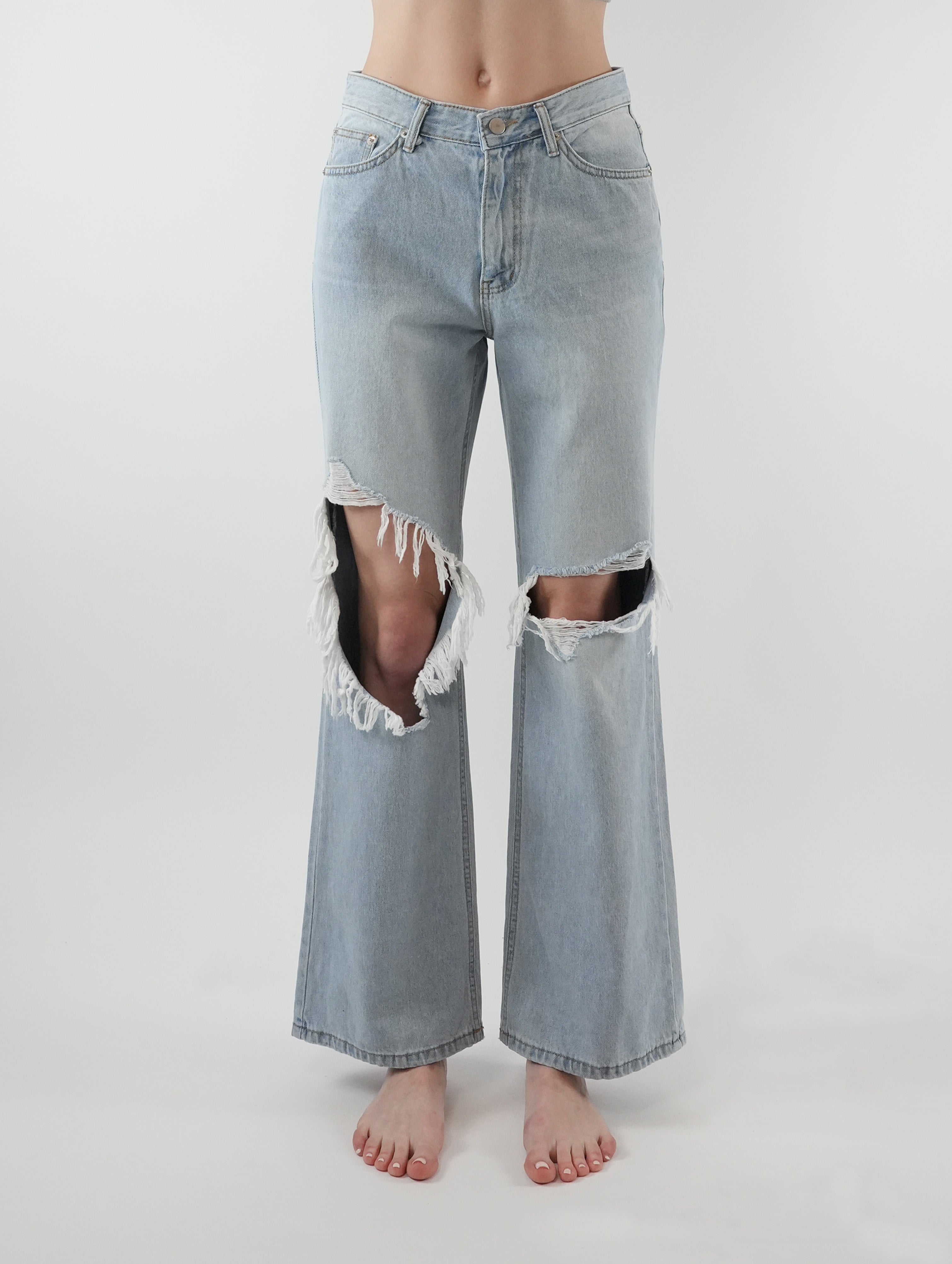 Selfie Destroyed Loosefit Denim