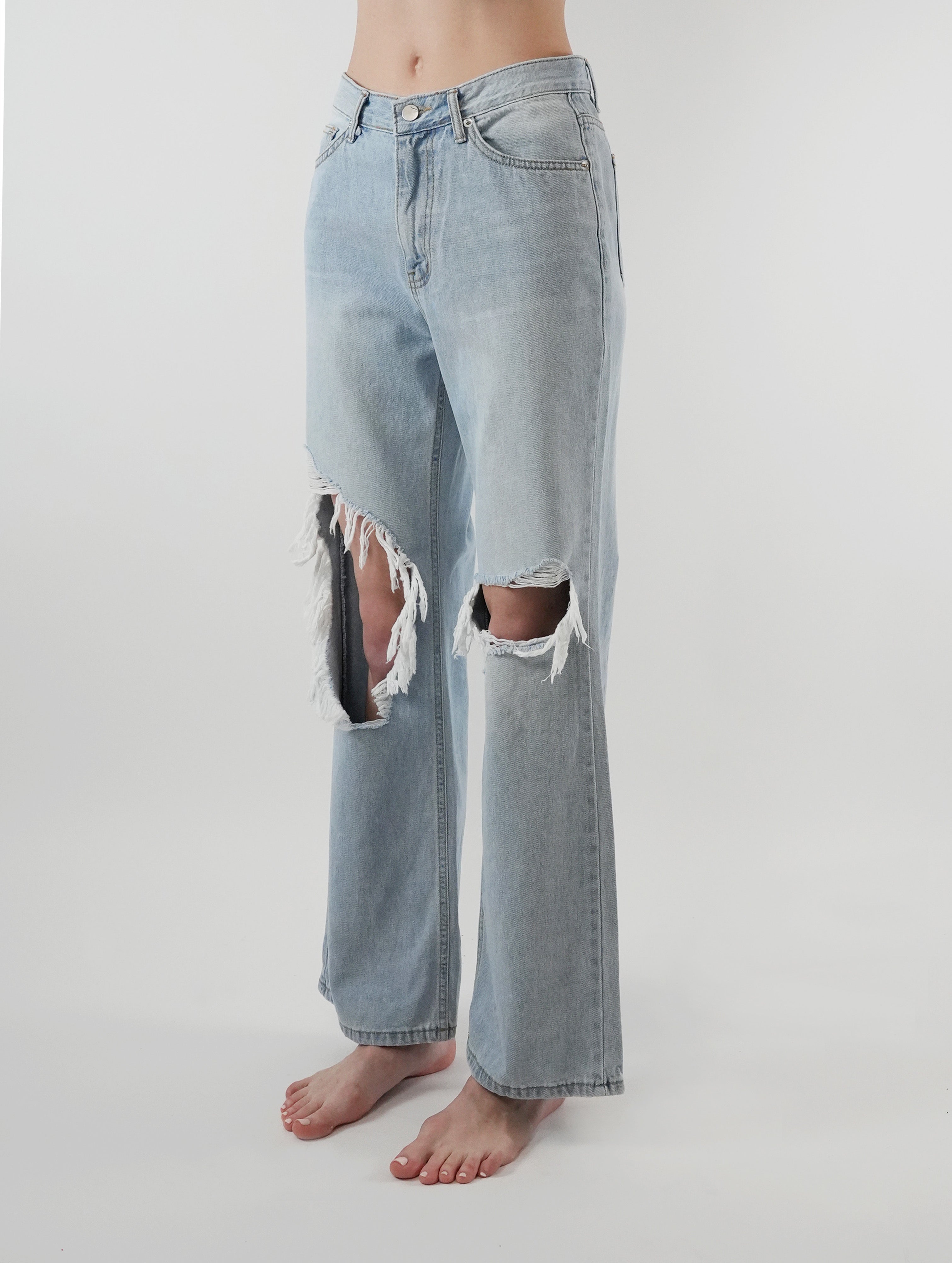 Selfie Destroyed Loosefit Denim