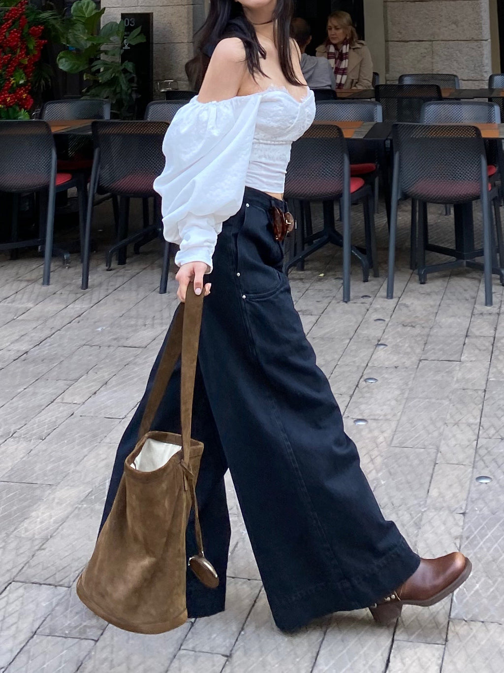 Zola Noir Denim