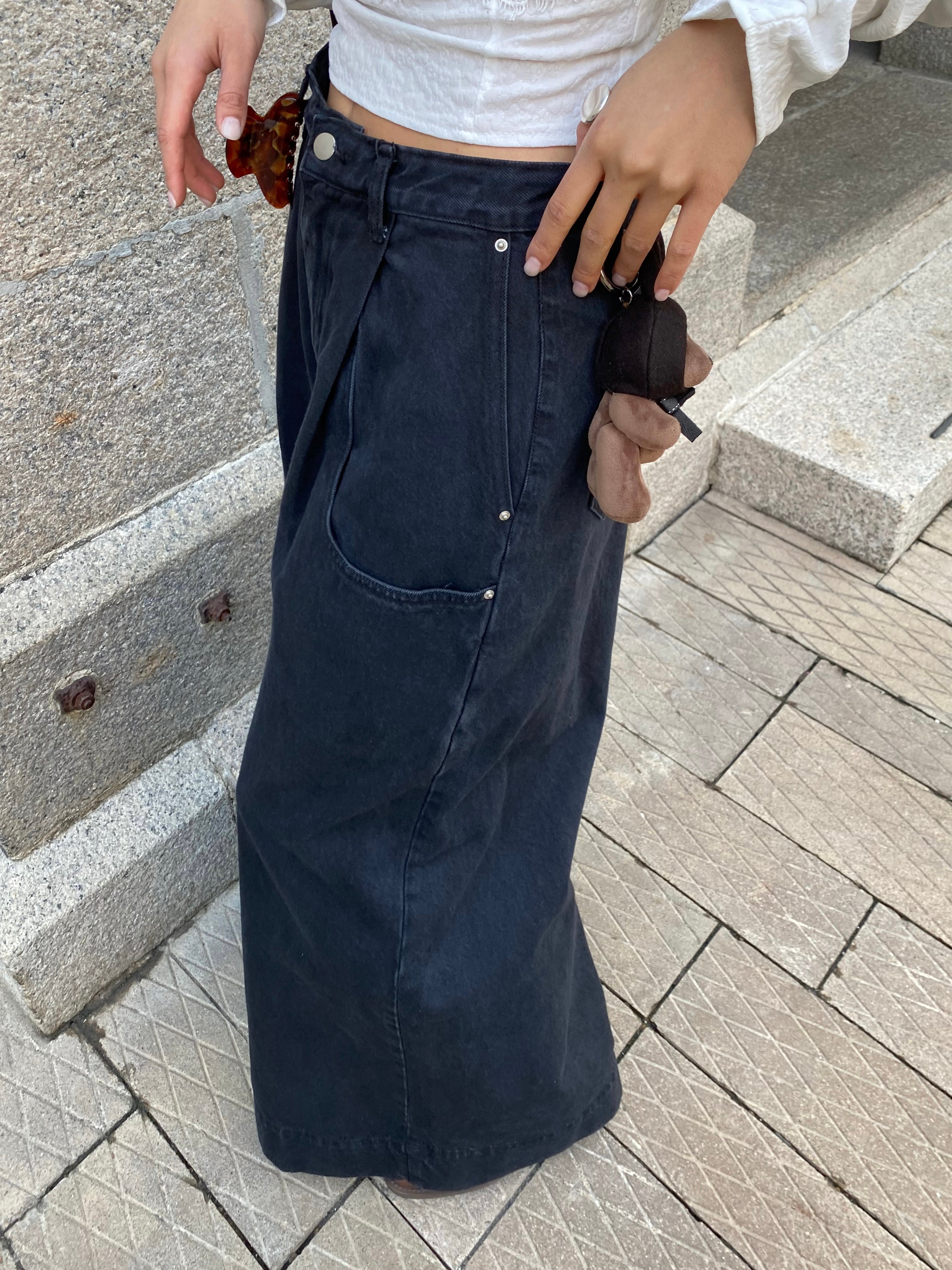 Zola Noir Denim