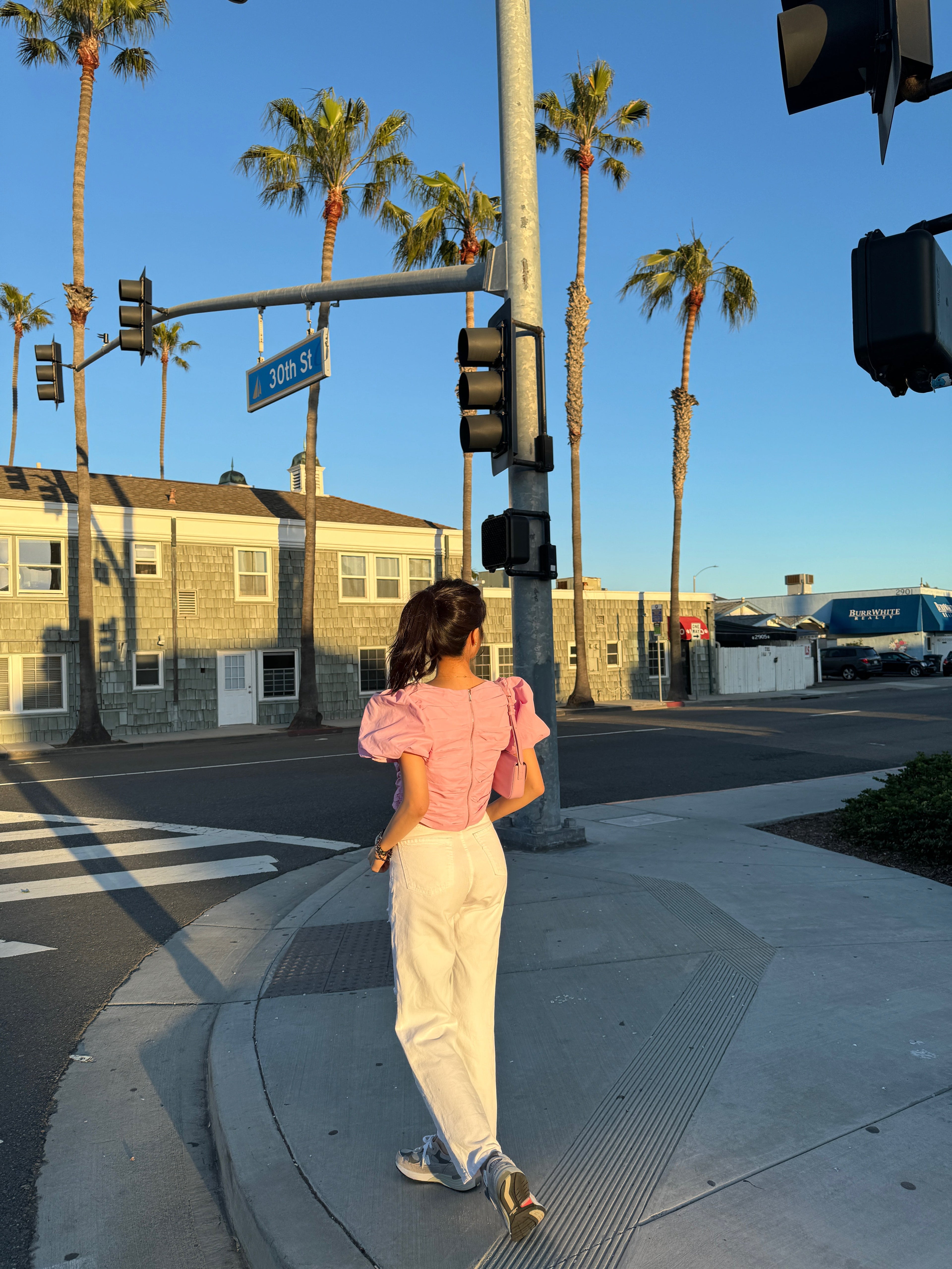 Blanc Destroyed Summer Denim