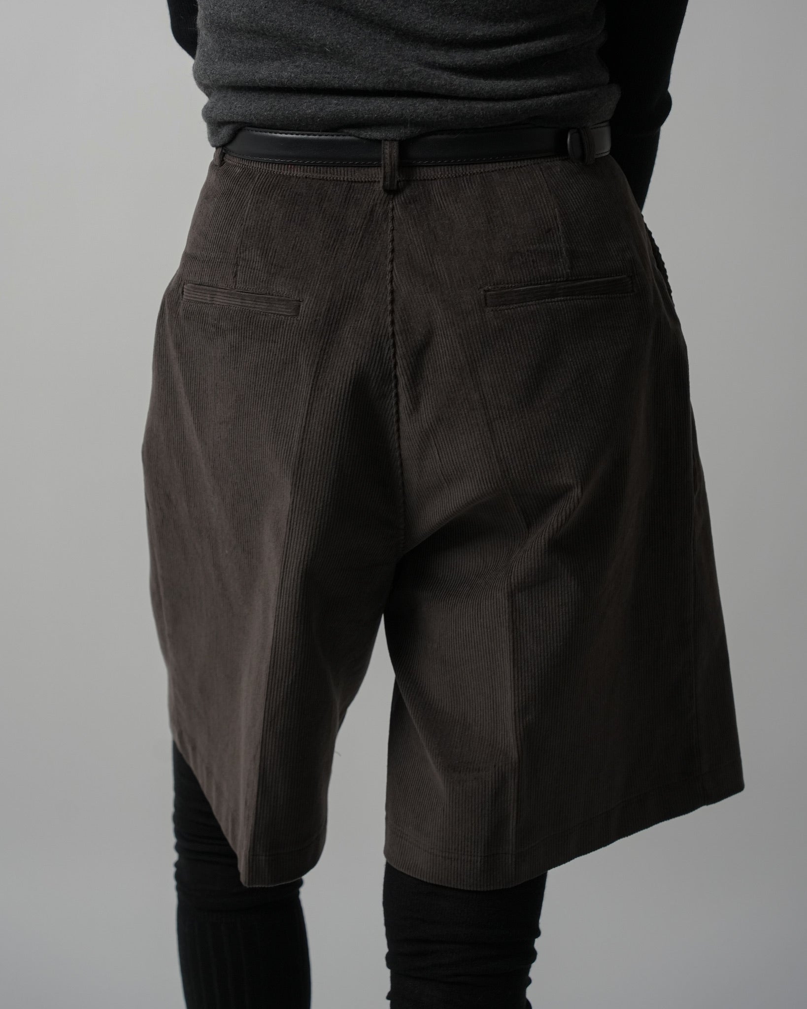 Corduroy Winter Bermuda Pants