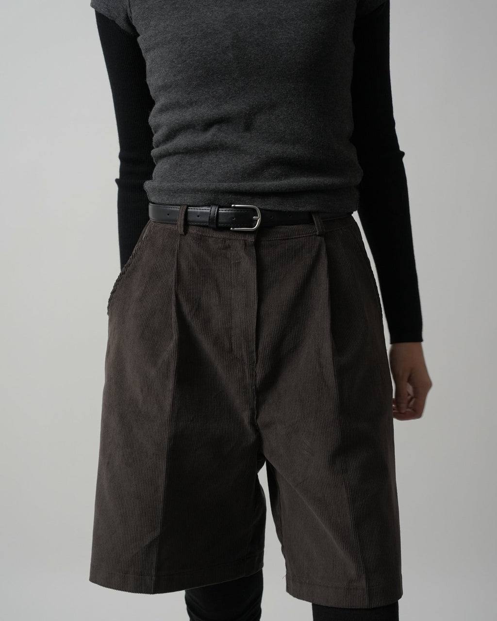 Corduroy Winter Bermuda Pants